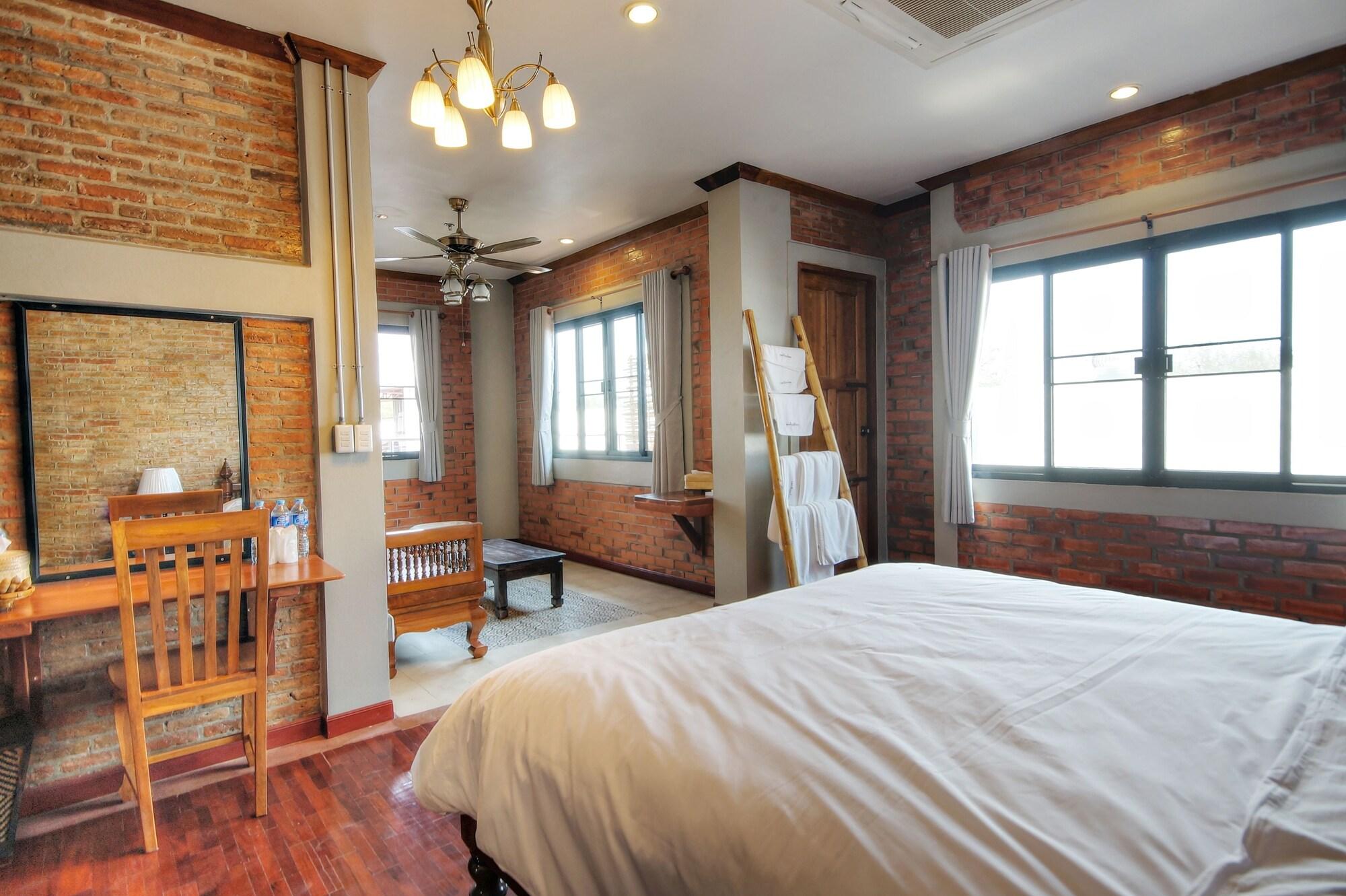Saeng Panya Home Sha Plus Chiang Mai Exterior photo