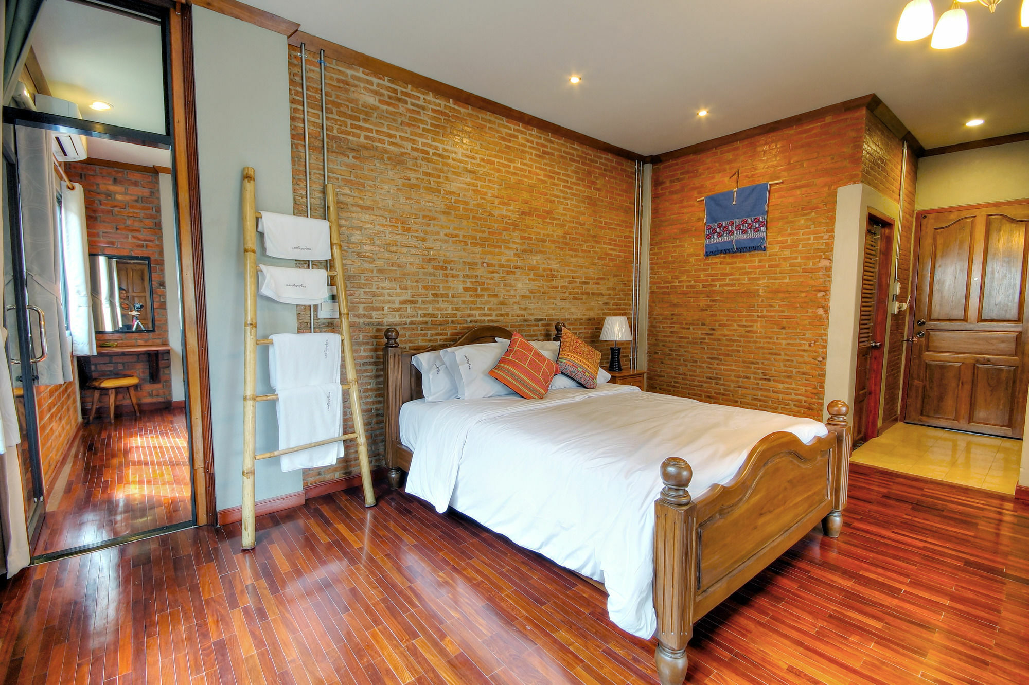 Saeng Panya Home Sha Plus Chiang Mai Exterior photo